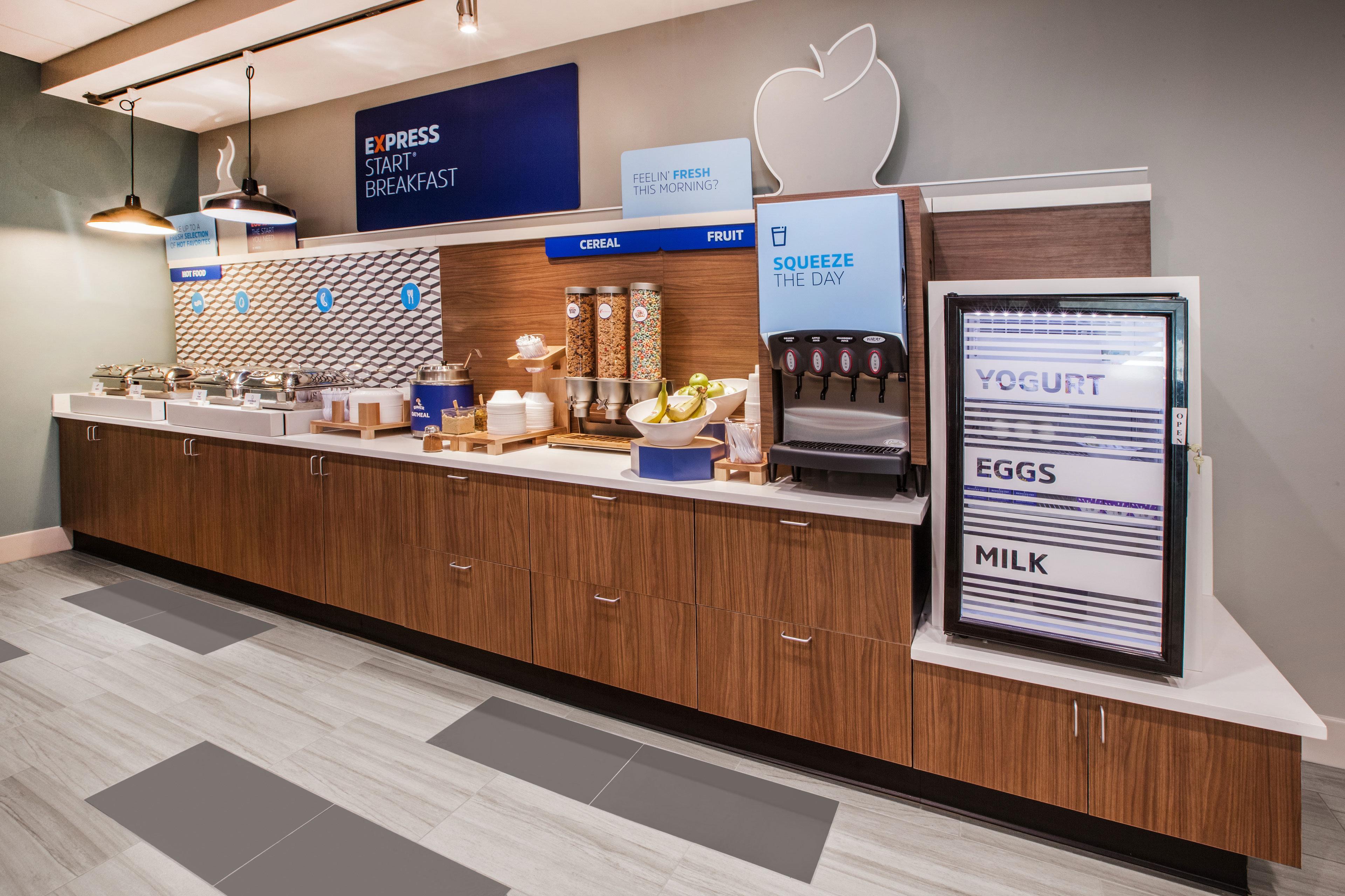 Holiday Inn Express & Suites Pueblo By Ihg Eksteriør bilde