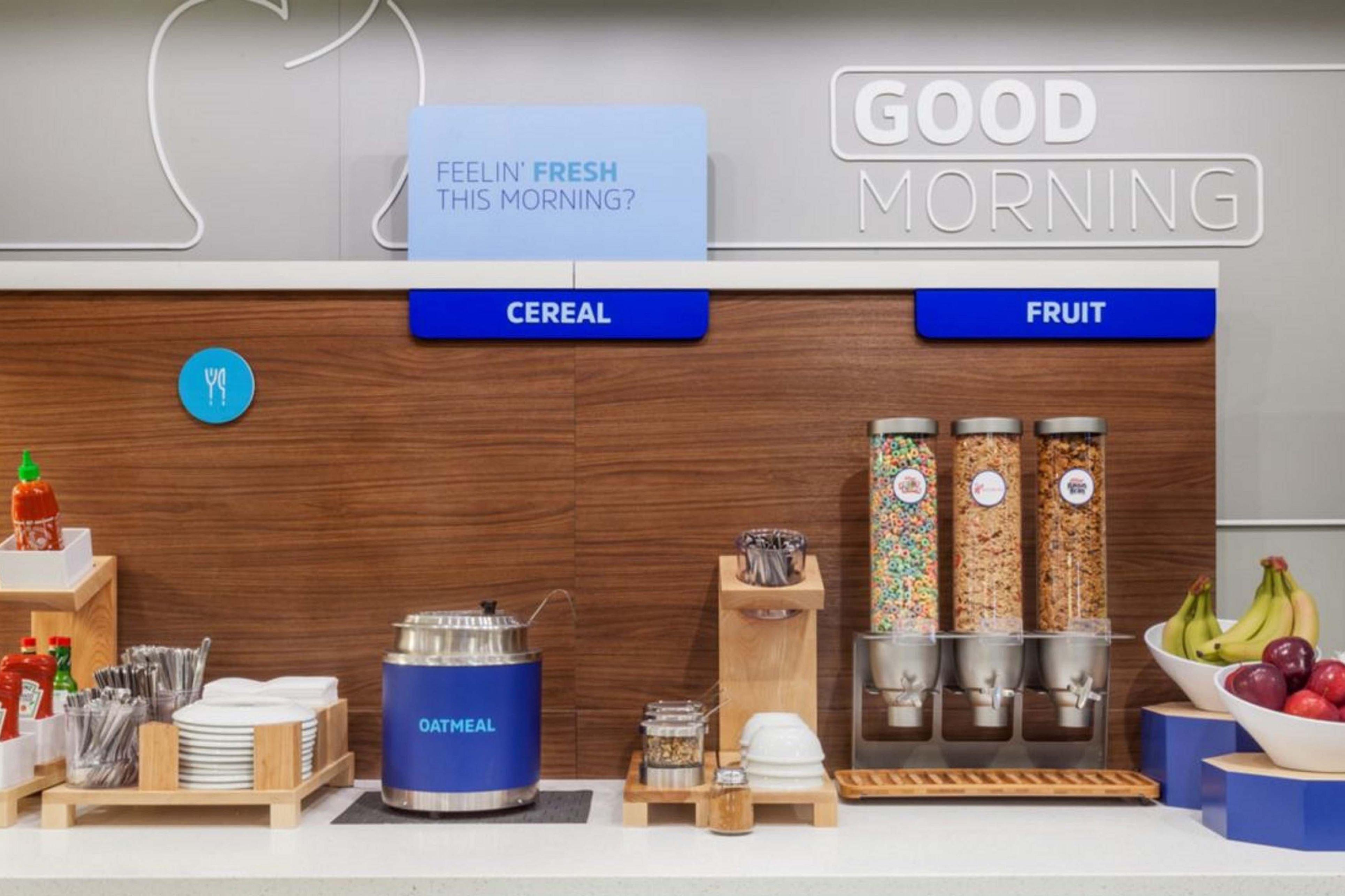 Holiday Inn Express & Suites Pueblo By Ihg Eksteriør bilde