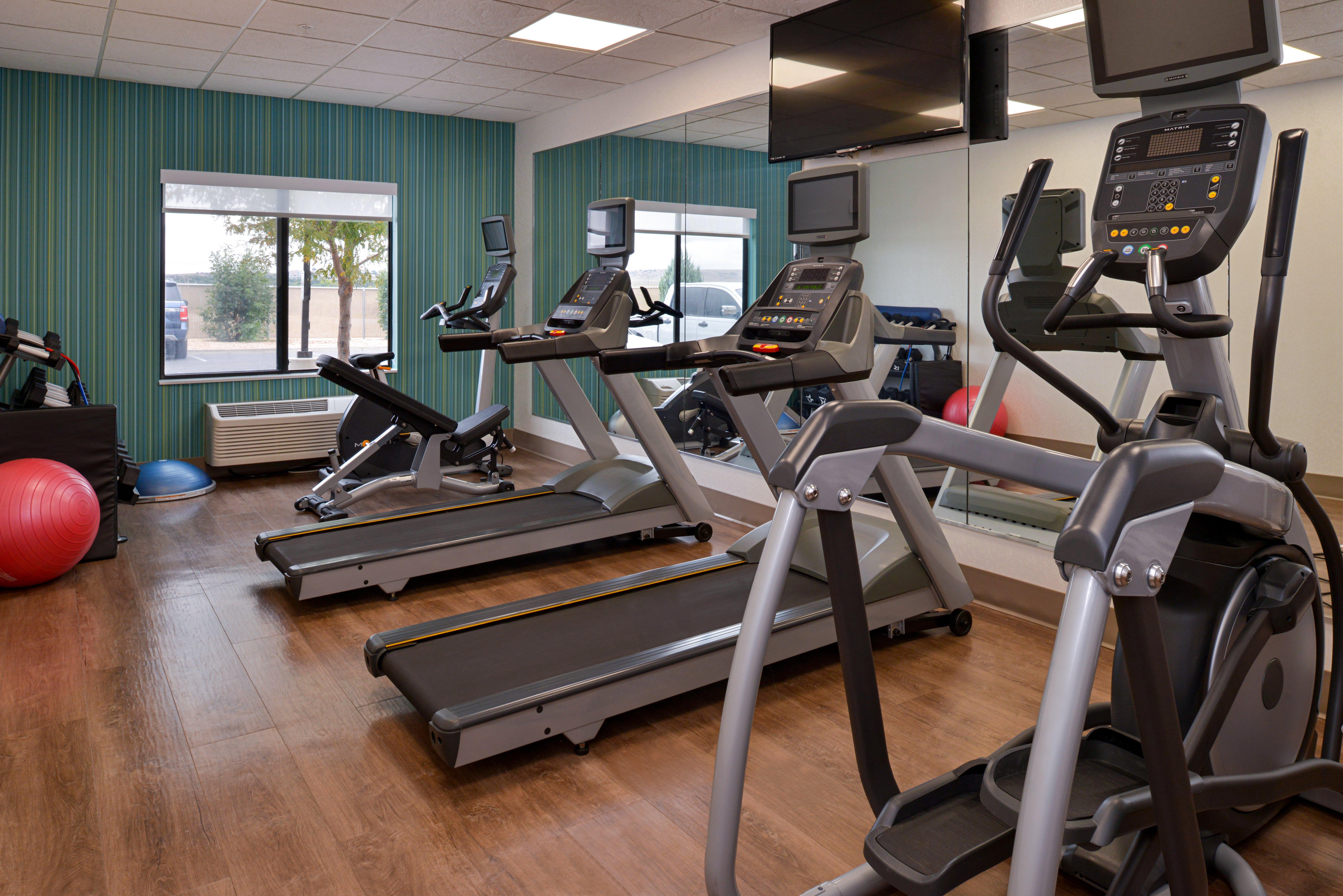 Holiday Inn Express & Suites Pueblo By Ihg Eksteriør bilde