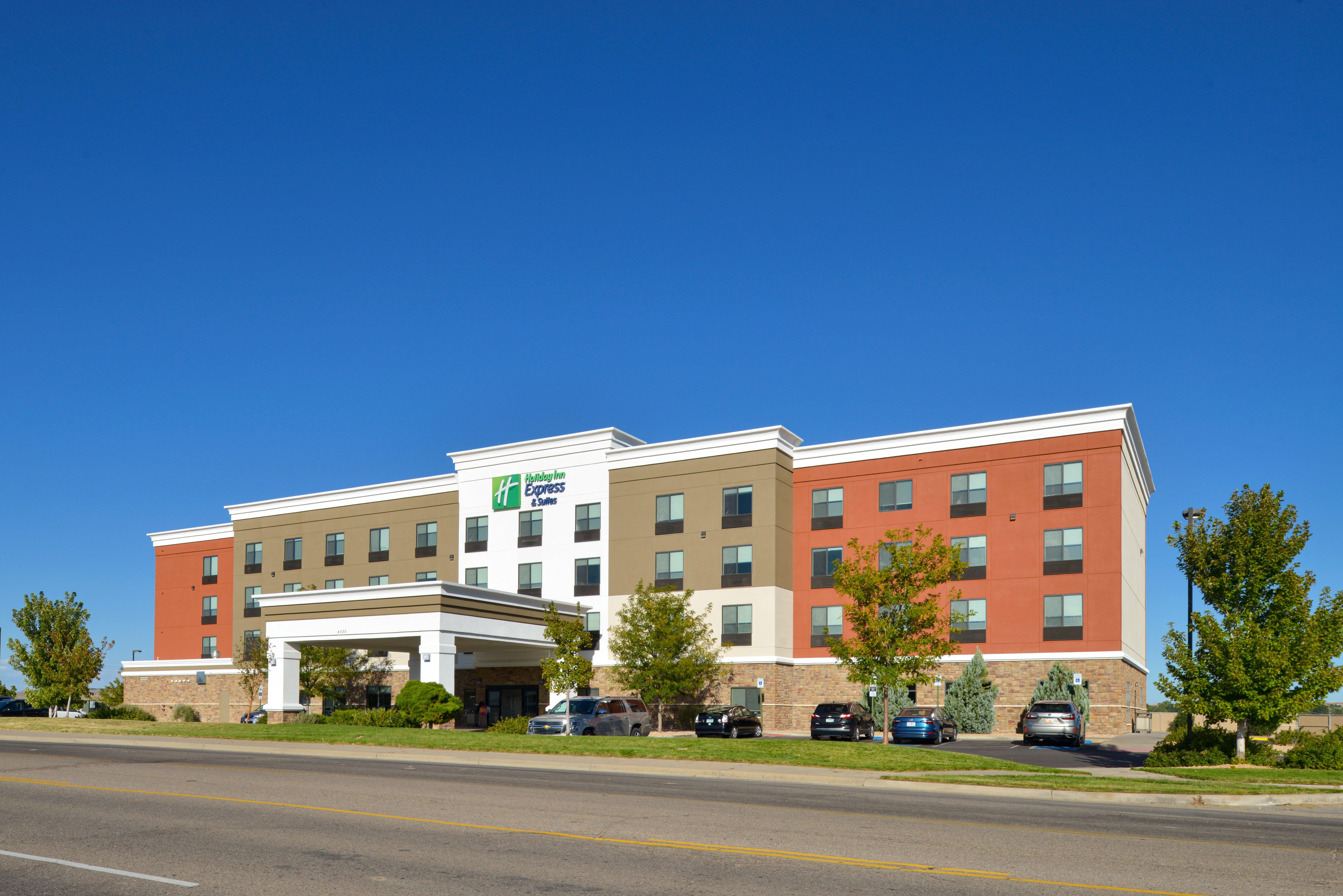 Holiday Inn Express & Suites Pueblo By Ihg Eksteriør bilde