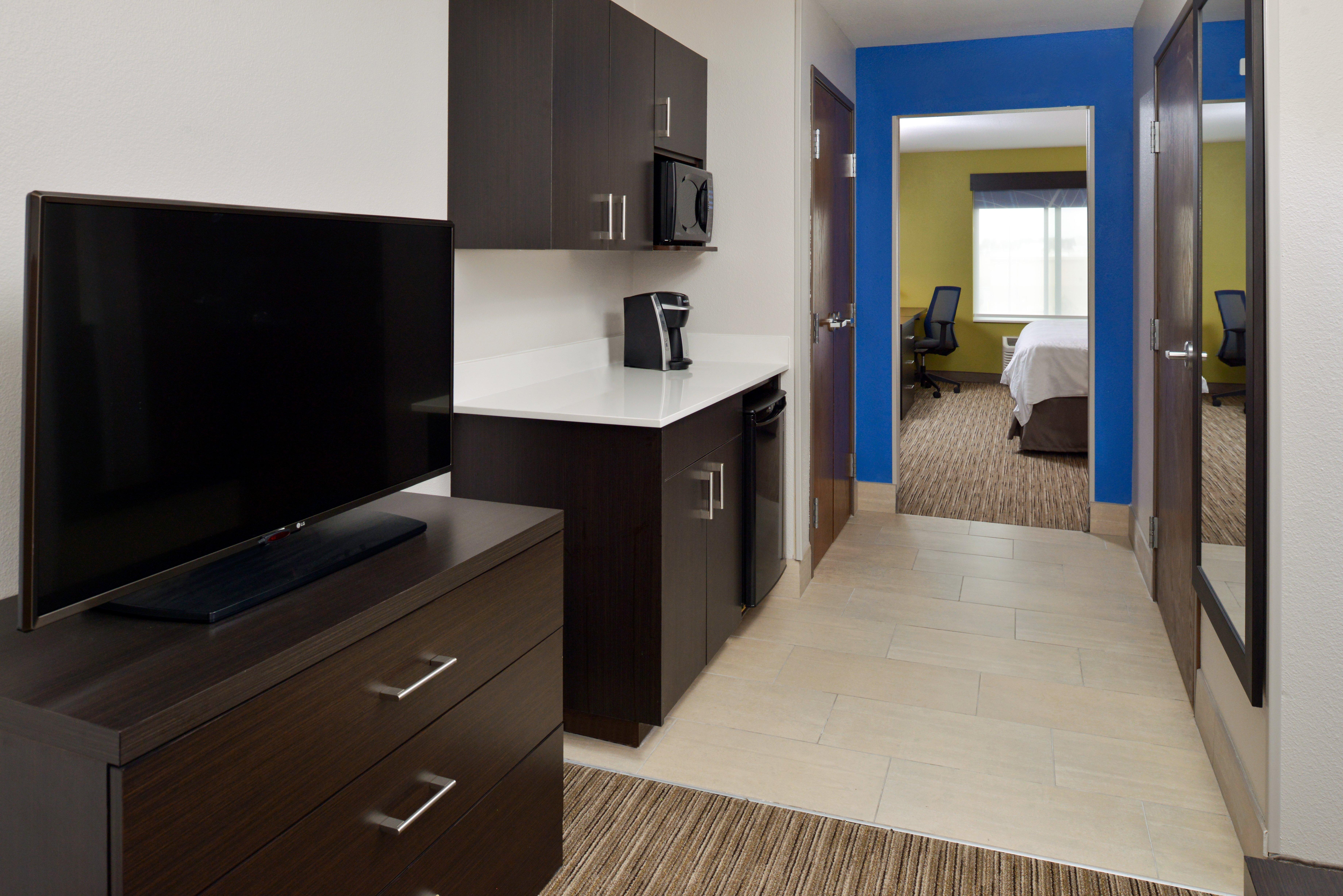 Holiday Inn Express & Suites Pueblo By Ihg Eksteriør bilde