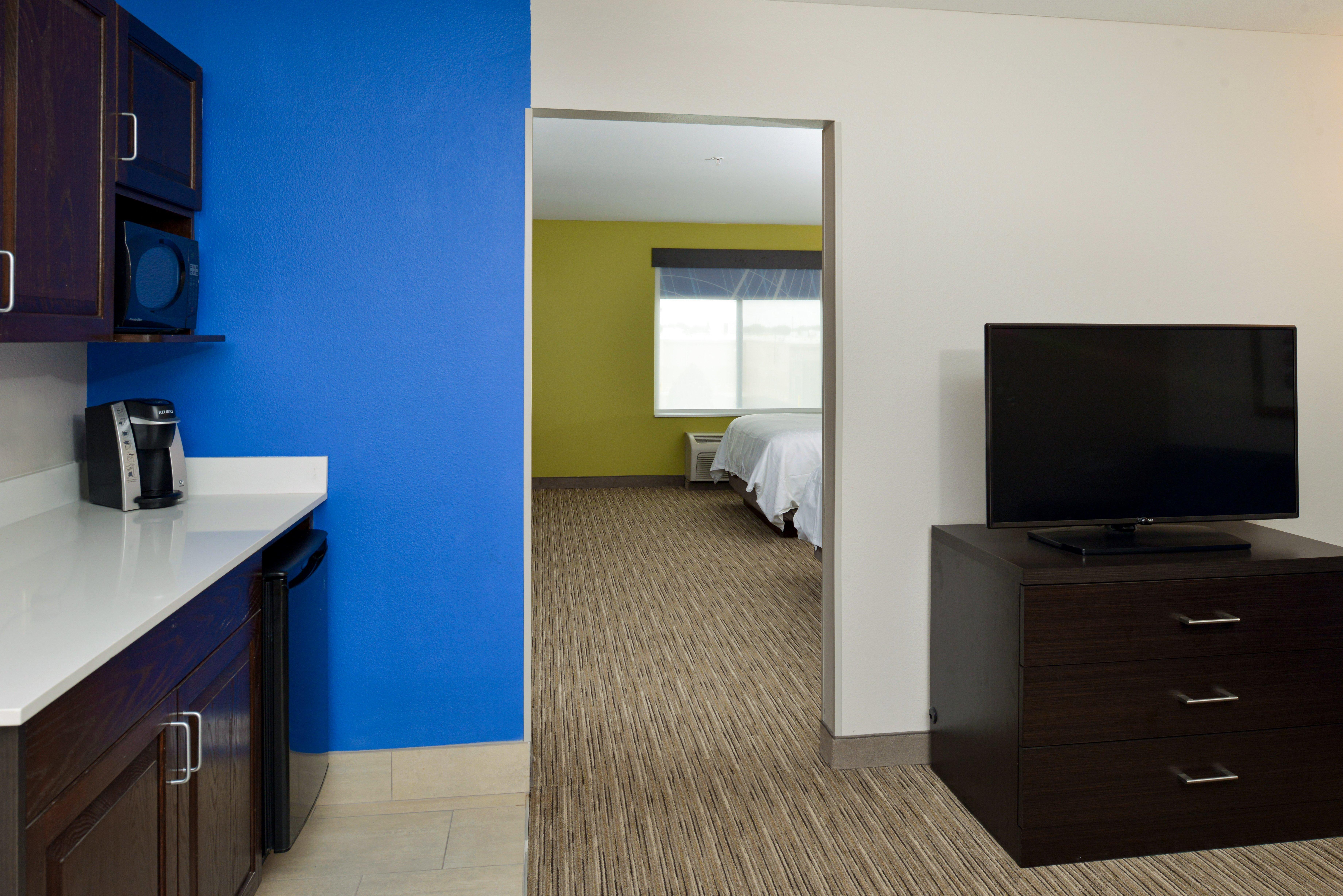 Holiday Inn Express & Suites Pueblo By Ihg Eksteriør bilde