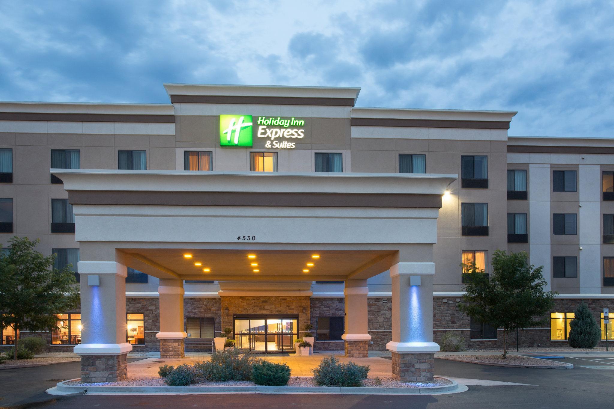 Holiday Inn Express & Suites Pueblo By Ihg Eksteriør bilde