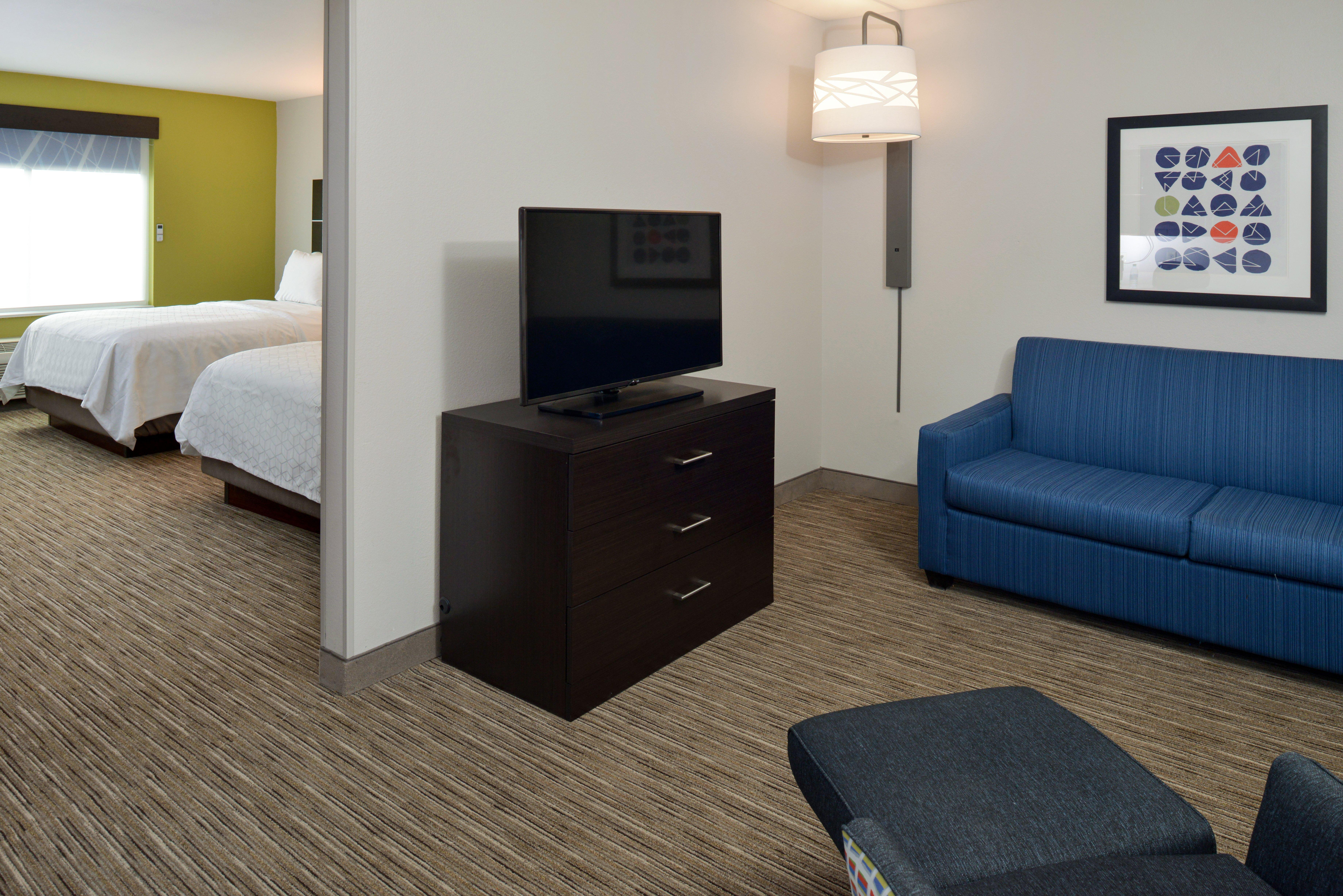 Holiday Inn Express & Suites Pueblo By Ihg Eksteriør bilde