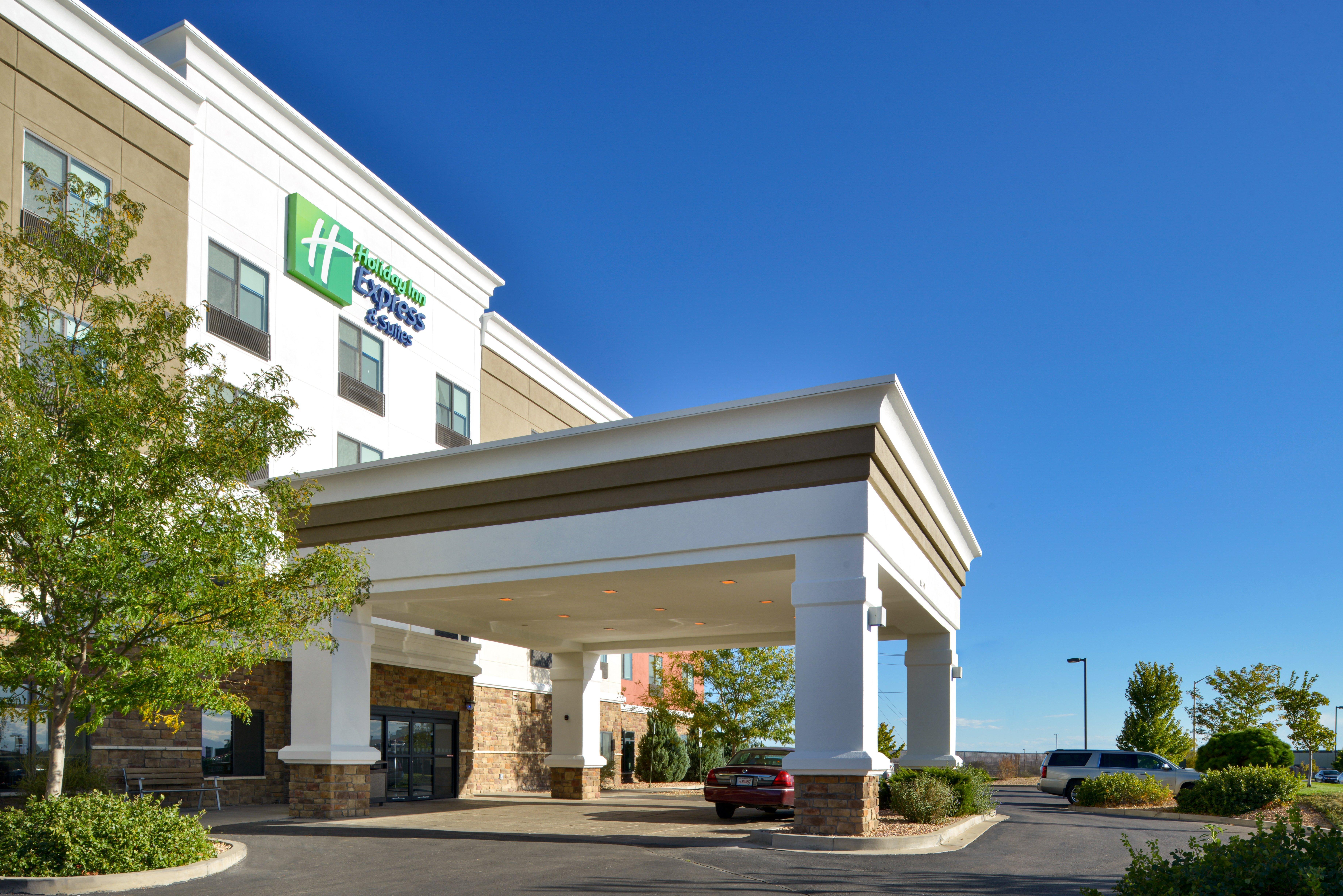 Holiday Inn Express & Suites Pueblo By Ihg Eksteriør bilde