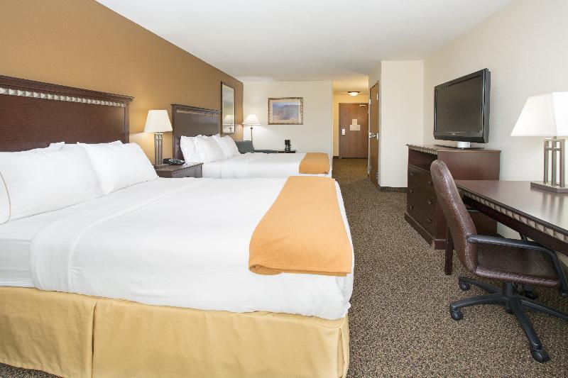 Holiday Inn Express & Suites Pueblo By Ihg Eksteriør bilde