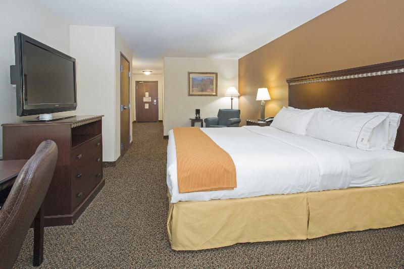 Holiday Inn Express & Suites Pueblo By Ihg Eksteriør bilde